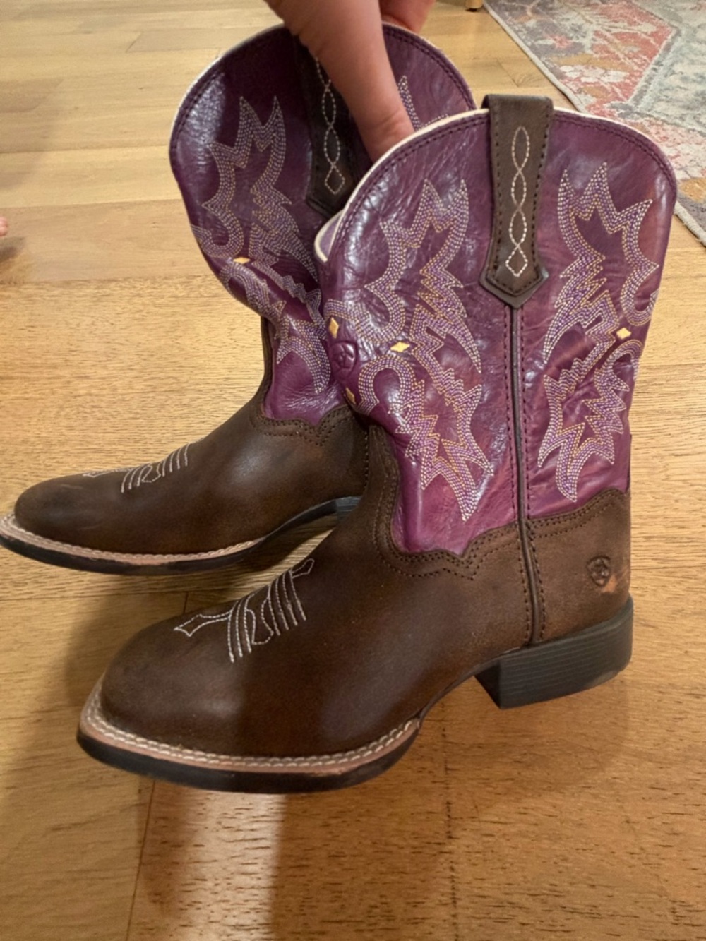 Ariat Girls' Tombstone Western Boots in a vintage bomber and purple size 4 GUC
